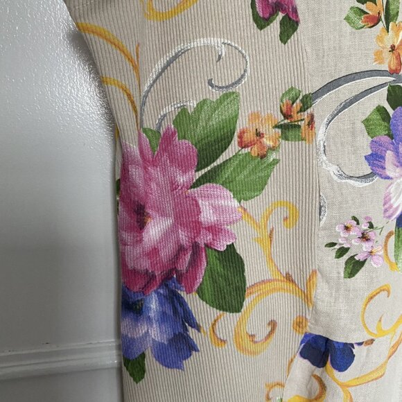 Dress - Picture 2 of 4